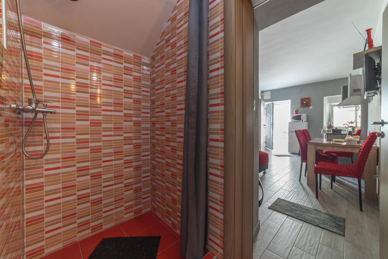 Apartments Villa Mira Kaštela Eksteriør billede